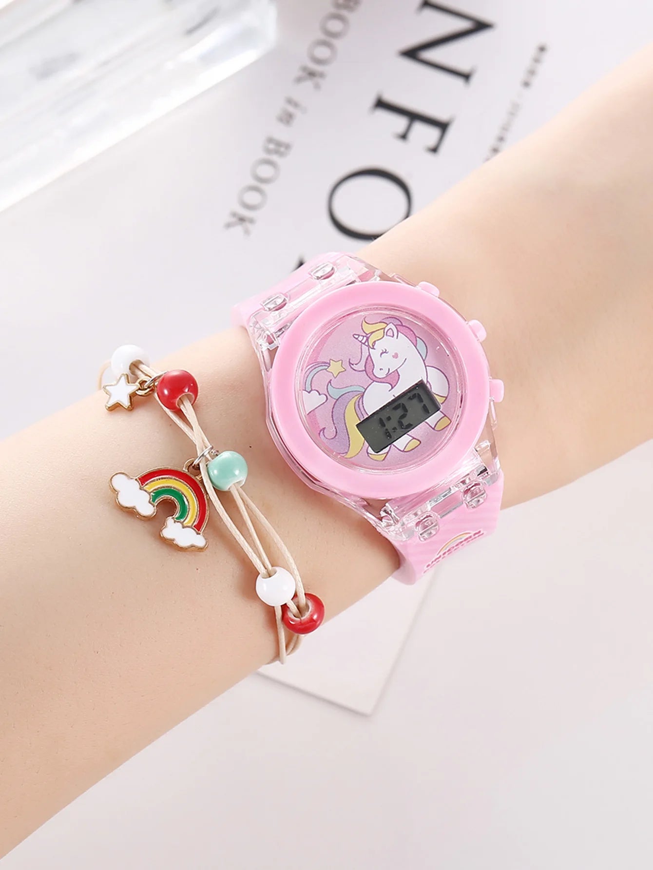 Fashionable cute glowing unicorn electronic watch with rainbow bead bracelet exquisite set